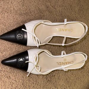 Vintage Chanel kitten heels
